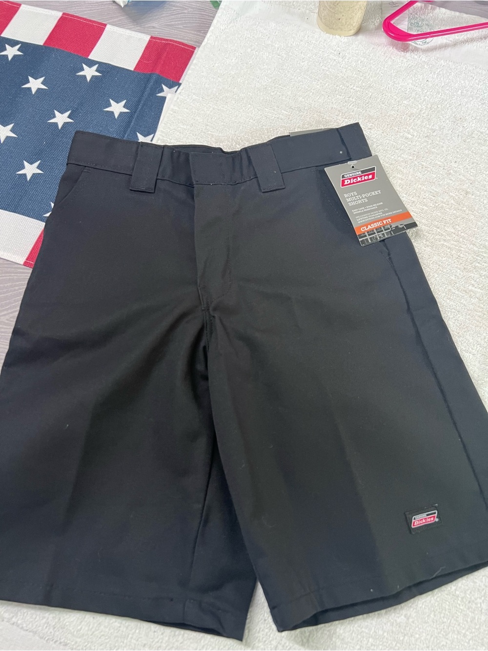 NWT Dickies Boys Size 10 Black Multi-Pocket Uniform Shorts Classic Fit UR200BK
